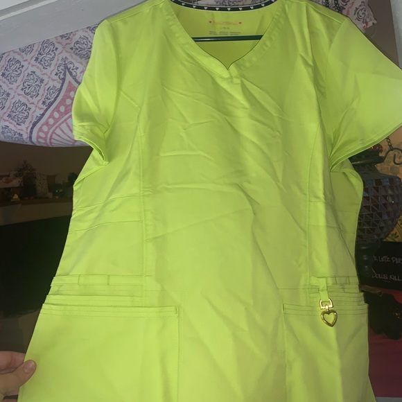 -SOLD- Heartsoul Cute Scrubs Bundle - Picture 6 of 12